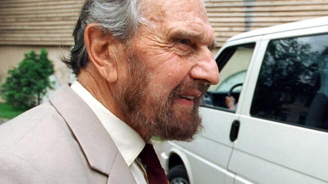 Morto (quasi centenario) George Blake. L0 007 inglese che spiava per Mosca