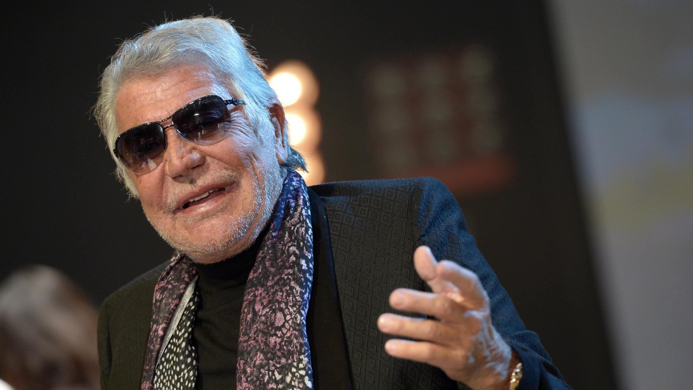 Roberto Cavalli, lo stilista dalle grandi passioni. Da Firenze ad Hollywood che impazziva per i suoi abiti animalier