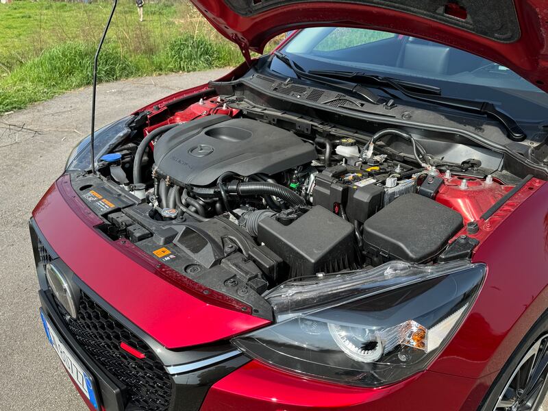 Mazda2 Mild-Hybrid, guarda la gallery della citycar super accessoriata 11
