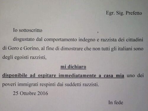 Goro, la sfida degli italiani: "Chi ci critica firmi qui e ospiti i migranti"