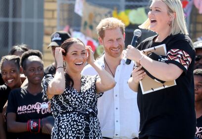 Meghan Markle e il Principe Harry arrivano in Sudafrica: foto 9