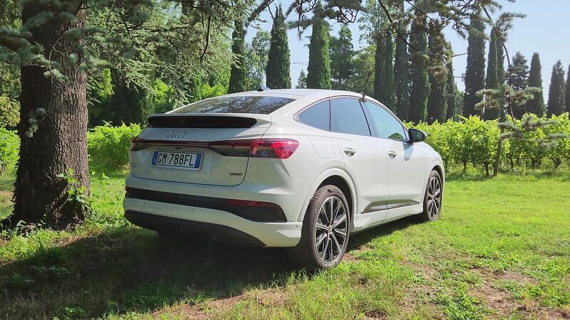 Audi Q4 Sportback 50 e-tron quattro: guarda tutte le foto 6
