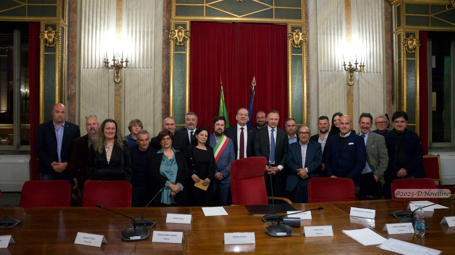 "Danni agli allevamenti". Ora scatta l'emergenza lupi