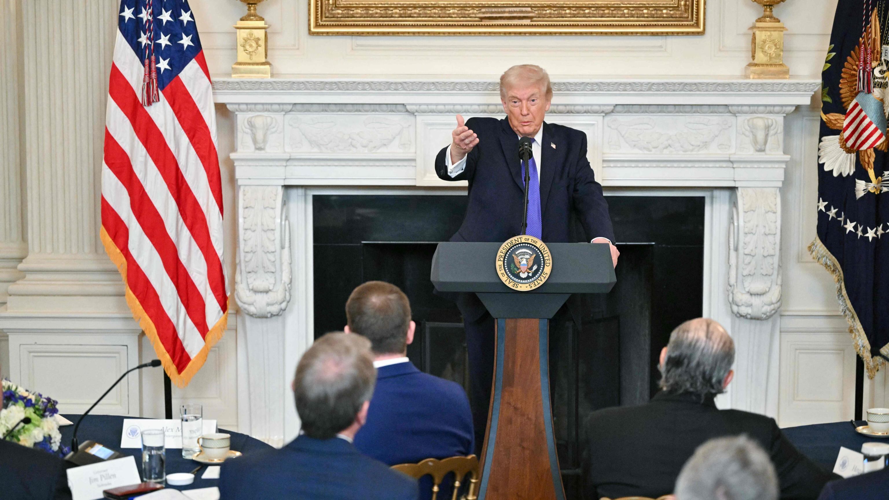 "Sentenza vergogna", ma ecco il piano B. E Donald accelera: pronto il blitz in Iran