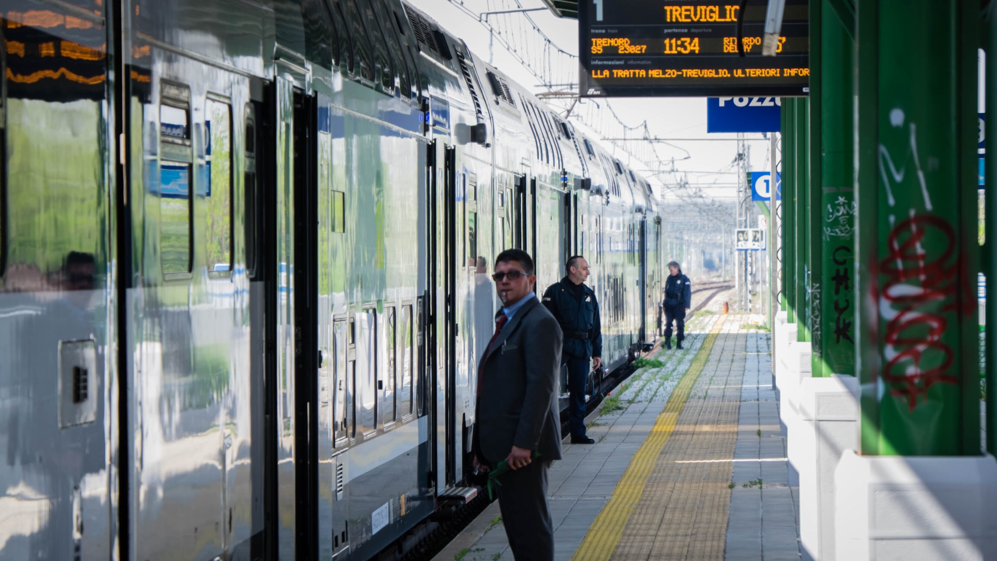 Treni, un mese di "cura" Soppressioni dimezzate pendolari ancora critici