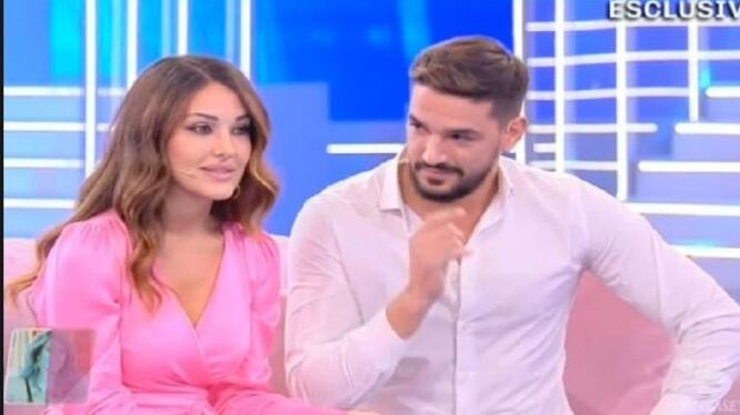 Rosa Perrotta sbotta contro Giulia De Lellis: "Ignorante e omofoba"