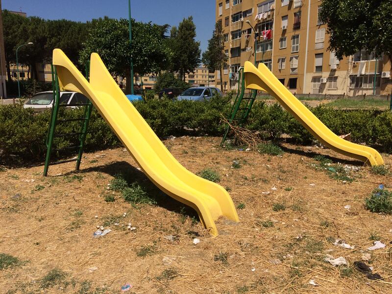 Quei bambini dimenticati dallo Stato: l'infanzia al Parco Verde di Caivano   10