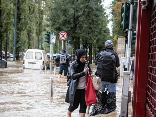 Milano sott'acqua, la sinistra annaspa
