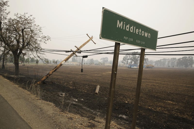 California divorata dalle fiamme. 400 case distrutte 9