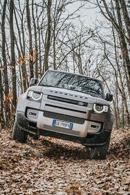 Land Rover Defender 90, le foto della nostra prova nell’enduro piacentino 17
