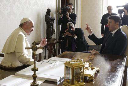 Renzi con la famiglia in Vaticano da papa Francesco 1