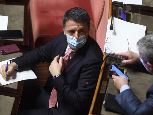 Il durissimo attacco di Renzi: "Sembravano Qui, Quo e Qua..."