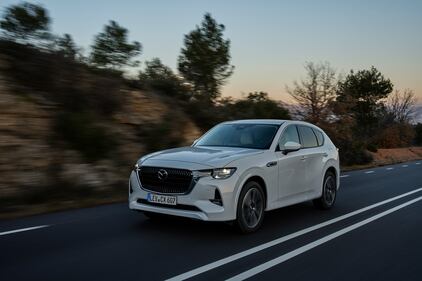 Mazda CX-60 e-Skyactiv D: guarda la gallery 26