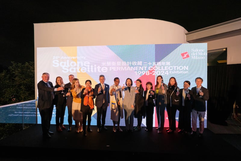Inaugurazione SaloneSatellite a Hong Kong