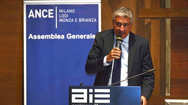 "Il sindaco difenda i costruttori locali. La lezione di Genova"