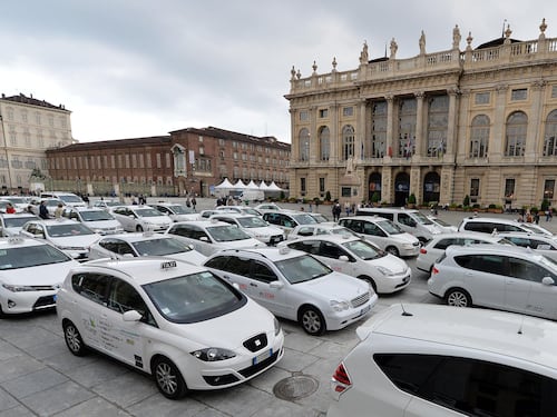 Il giudice di pace dà ragione a Uber: "Non sono taxi abusivi"