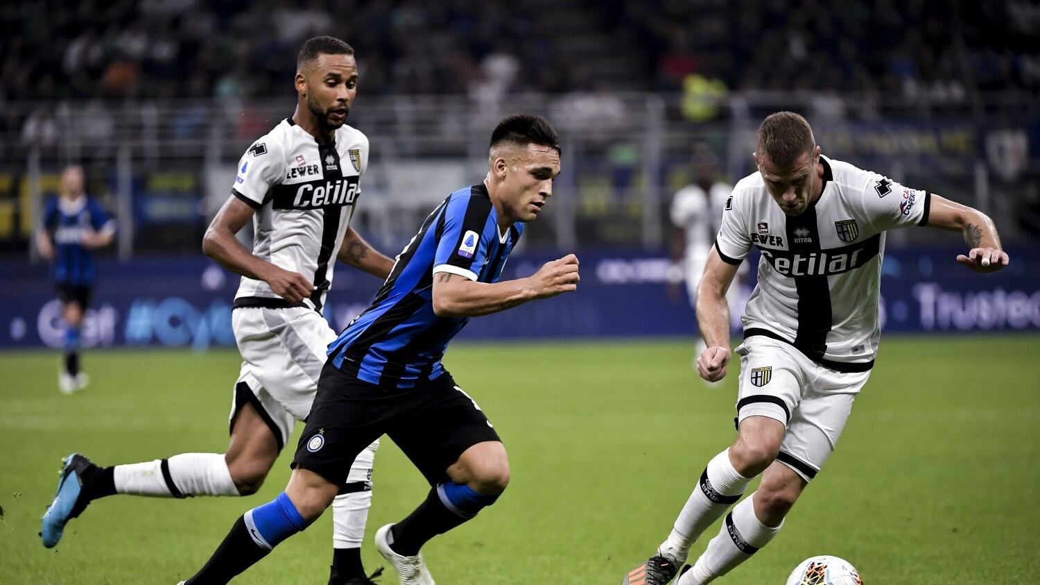 Inter, sfuma il sorpasso: solo 2-2 contro il Parma