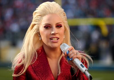 Beyoncé e Lady Gaga, gli scatti sexy 19