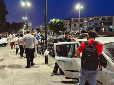 Terremoto nei Campi Flegrei, gente in strada da Pozzuoli a Napoli 7