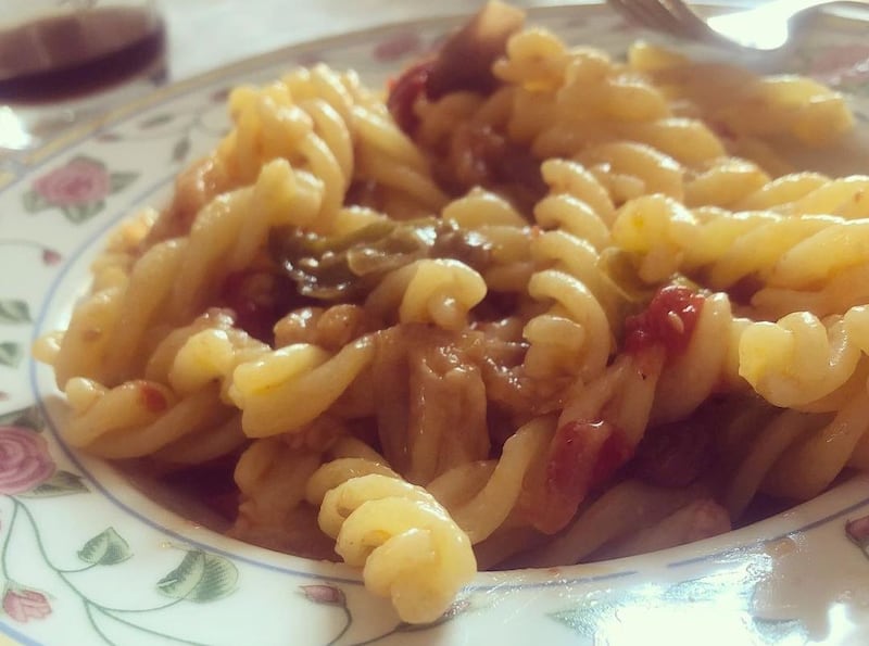 Pasta condita con caponata