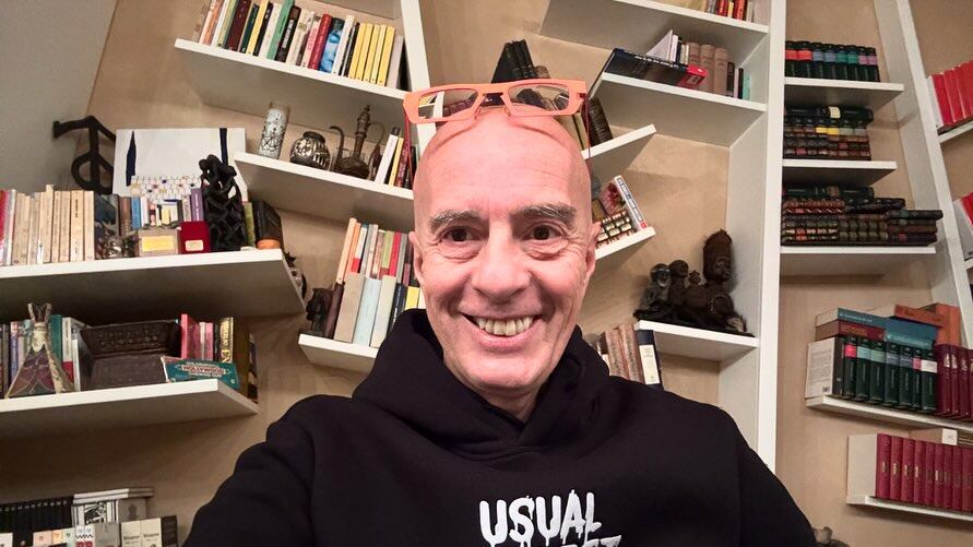 Morto Massimo Cotto, speaker di Virgin Radio. Il toccante addio della moglie: "Non sono riuscita a salvarti"