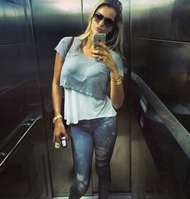Natalia Mesa Bush e le foto sexy su Instagram 18