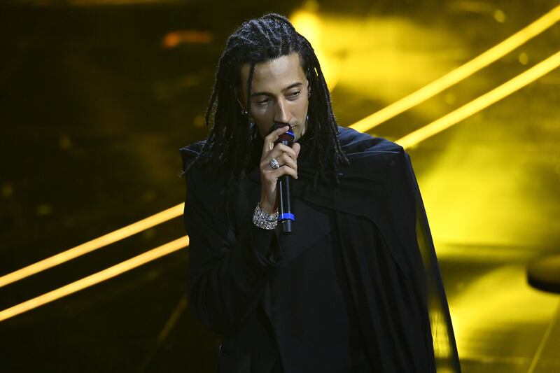 Sanremo 2024: ecco il look della quarta serata del Festival di Ghali 4