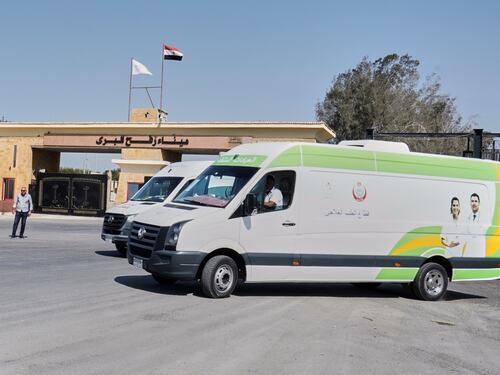 Flotilla, partito dall’Algeria anche il convoglio di terra: gli attivisti ora vogliono passare per Rafah