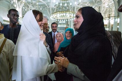 La Boldrini in visita alla moschea di Roma: "Islam religione di pace" 13