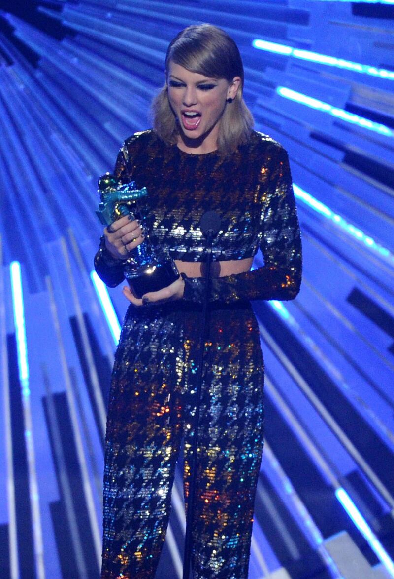 MTV VMA 2015, il trionfo di Taylor Swift e Miley Cyrus 29