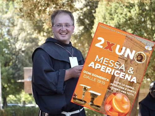 "Venite a messa, poi vi offro lo spritz". L'iniziativa di Fra Andrea scatena la bufera