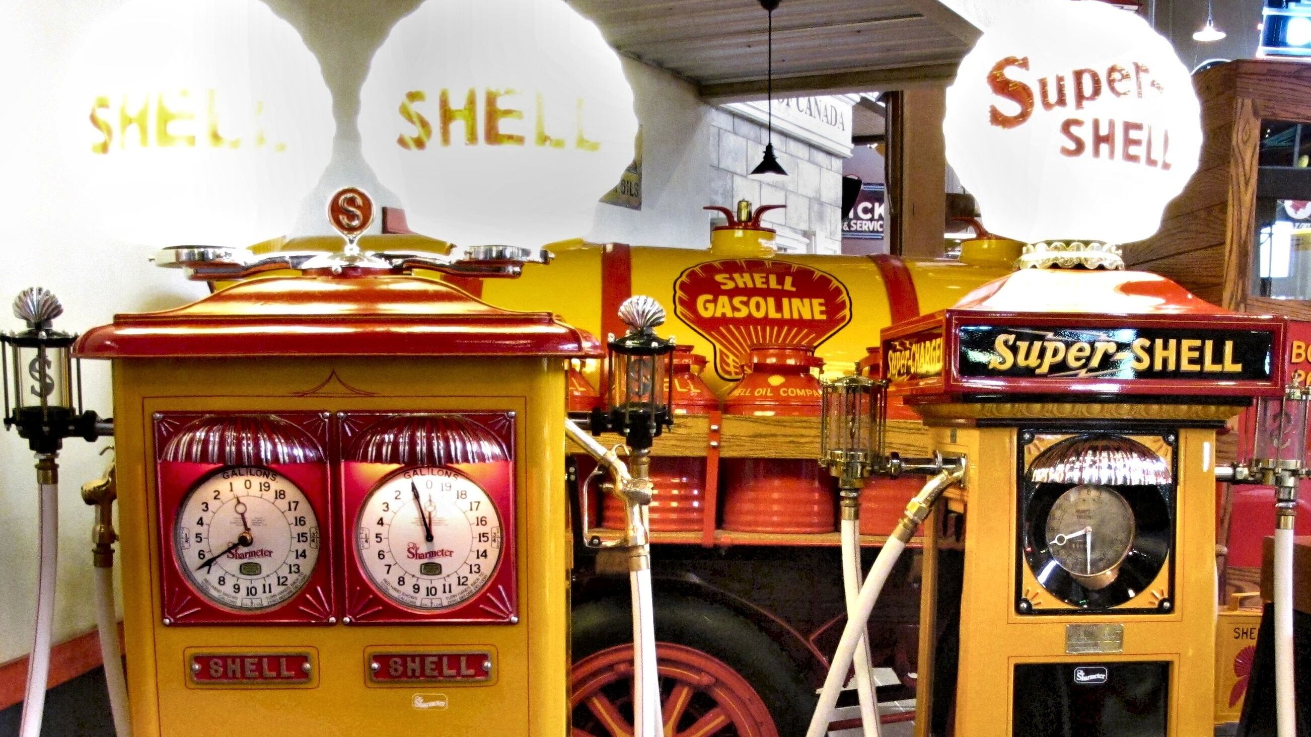 Shell va controcorrente: lascia l'Olanda per Londra