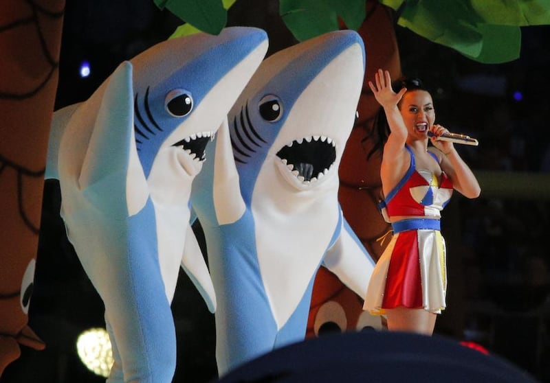 Katy Perry, sexy e ricca: 135 milioni di dollari nel 2015 30
