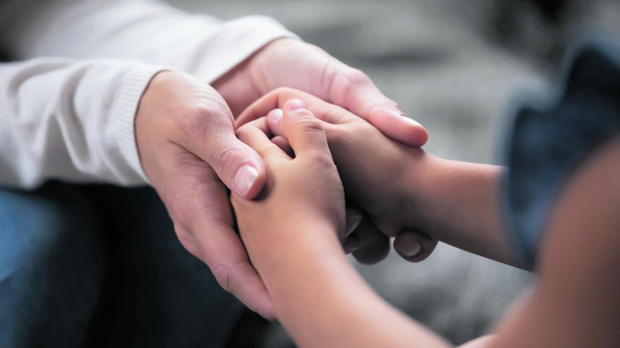 Affidi familiari in aumento (anche per gli stranieri soli)