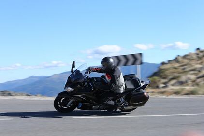 Yamaha FJR1300 A 9