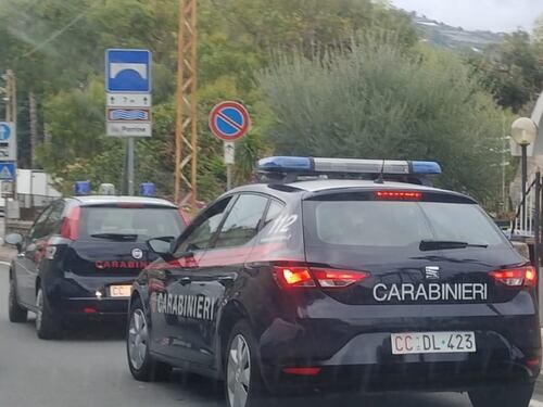 Nel market della droga dei tunisini: un machete e un tirapugni