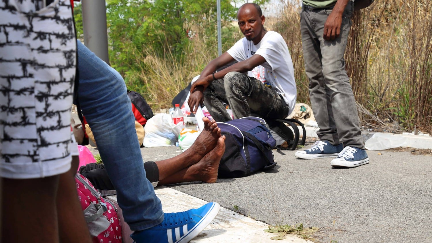 Domodossola, arriva il coprifuoco per migranti: "Espulso, chi non lo rispetta"