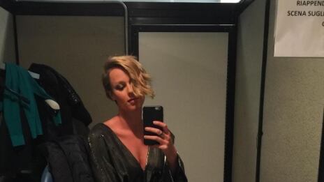 Federica Pellegrini rivoluziona il suo look. E le foto sono ad alto tasso erotico