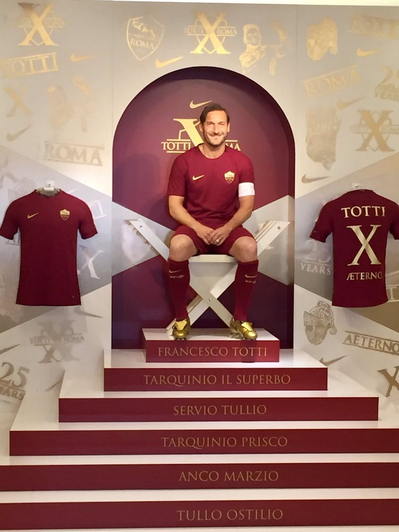 Le nuove scarpe di Totti 5