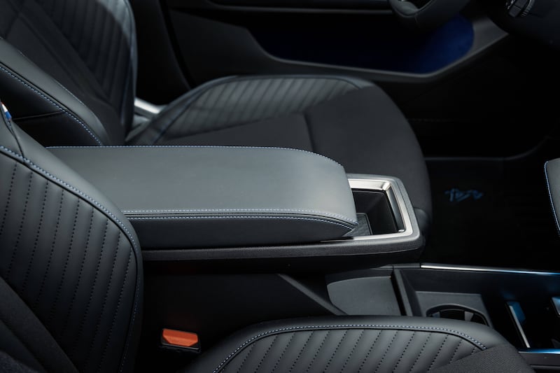 Renault Scenic E-Tech Electric, guarda tutte le foto 14