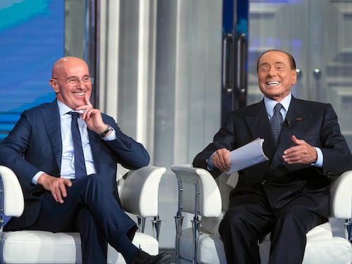 "Generoso e geniale". Arrigo Sacchi in lacrime ricorda Silvio Berlusconi