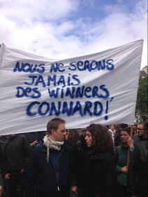 Parigi, la sinistra radicale in piazza per il primo corteo anti-Macron 8