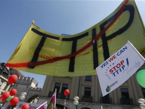 Il Ttip salta. E l'Ue si lecca le ferite: "Abbiamo paura dei populismi"