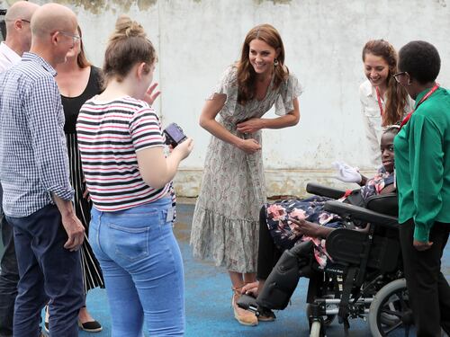 Kate Middleton, l'impegno coi bambini: foto