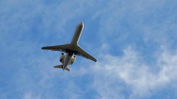 Piano di volo sbagliato: l'aereo atterra in un altro Paese