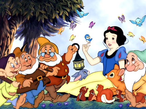 Nuova follia politically correct: ora il problema è il naso delle principesse Disney