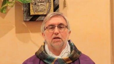 Monsignor Peri: "Non è l'uomo a poter decidere se interrompere qualsiasi vita. Bisogna tutelarla"