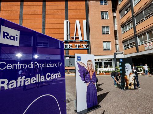 L'omaggio della Rai a Raffaella Carrà a un anno dalla scomparsa