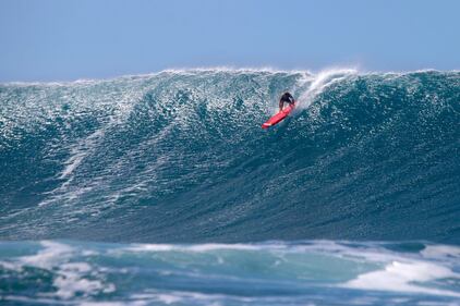 Triple Crown of Surfing, prima grande giornata di surf alle Hawaii 6