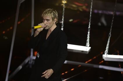 Sanremo 2024: ecco il look della finalissima del Festival di Mr.Rain 9